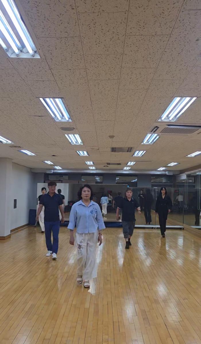 패션쇼 무대 연출 기획 및 워킹 콘티 실습