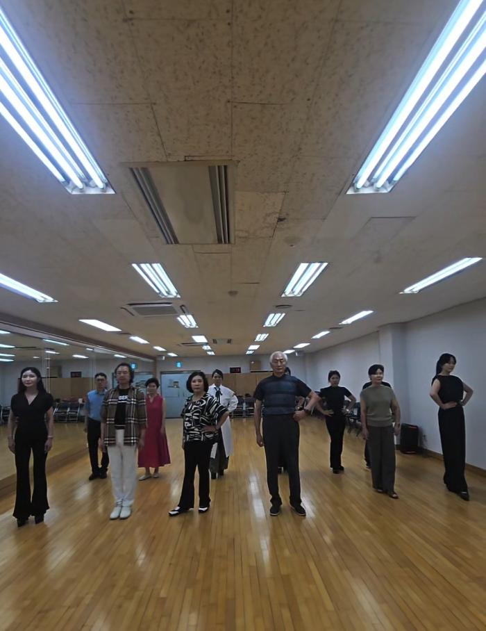 한국패션예술인협회 전문강사와 함께하는 삼육대학교 시니어모델 퍼포먼스 워킹 실습