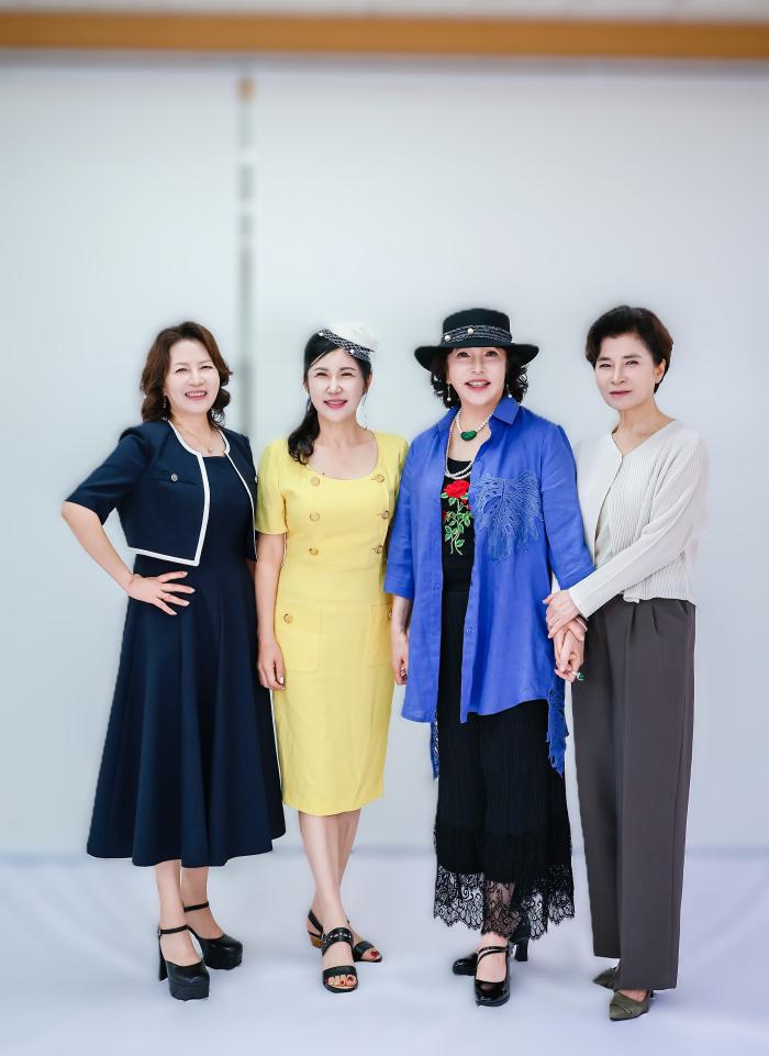 삼육시니어모델 최고위과정 4기 여성 원우