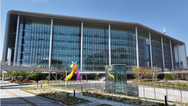 충남도 ‘내 방 안 미니사막’ 아프리카 식물 원예프로그램 운영 기사 이미지