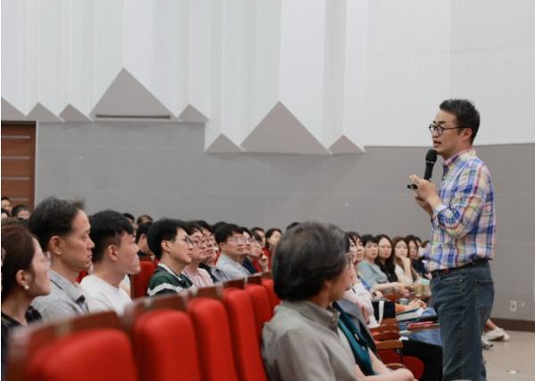 강원특별자치도교육청교육연수원, '하와이 연가'와 함께하는 다문화 공존의 삶 공개강좌 개최  기사 이미지